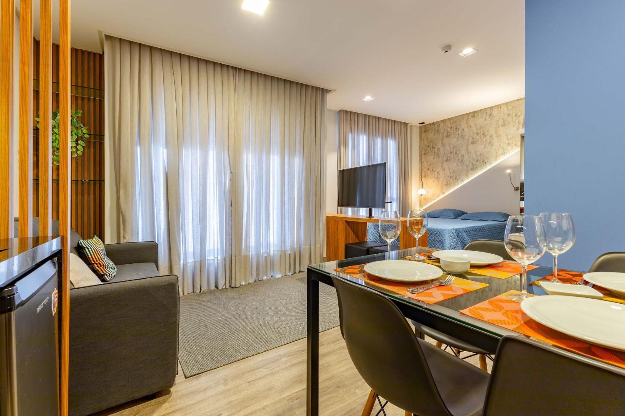Confortavel Loft Em Condominio Com Piscina บอมบินญัส ภายนอก รูปภาพ